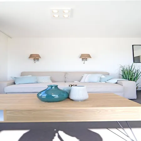 Penthouse In Near And Lippenslaan كنوك هايست